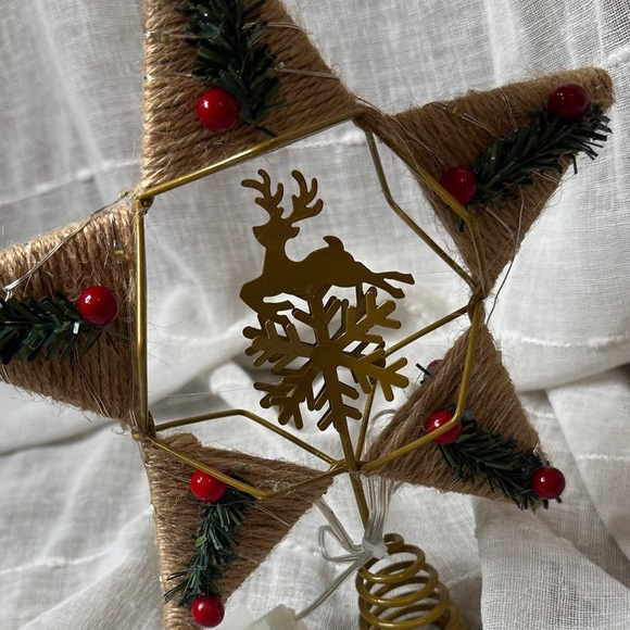 Lotus Hills Christmas Star 9" Tree Topper Lights Rustic Deer Holly Snowflake NWT - Picture 10 of 12